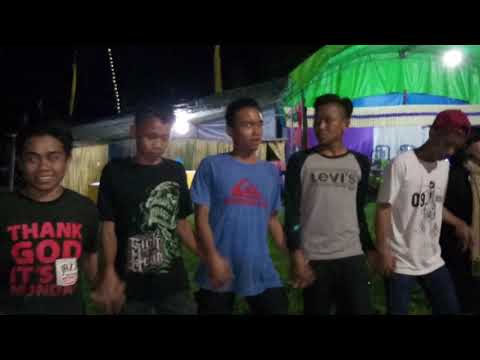 Dero bersama Jemaat Kanaan Dewua