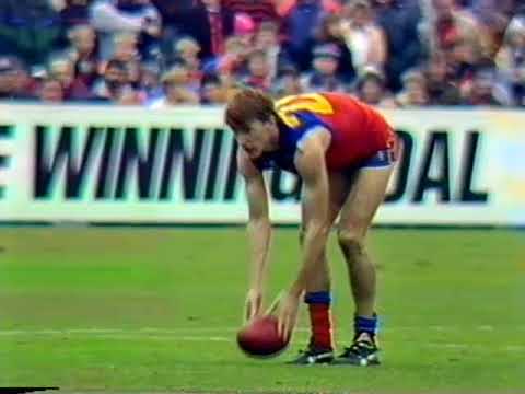Take a listen and watch 1989 Round 10 Essendon Vs Fitzroy at Windy Hill.