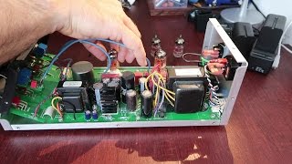 Video thumbnail for Changing Tubes To The UA Solo 610 Preamp by Doctor Mix