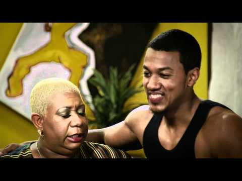 Budz House - Lunelle Barges Into Bud's Room