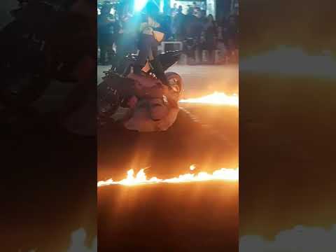 Parauna Goiás Cachorrão moto show