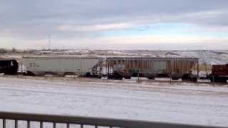 preview picture of video 'Train crossing High Level Bridge.  Lethbridge, Alberta.'
