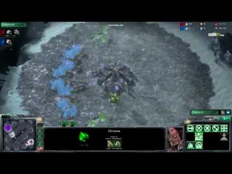 GuMiHo's way of cleaning a table