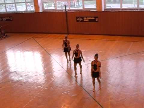 Mažoretky Elité - Nikča, Zuzanka, Tuti trio 2011