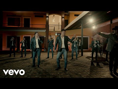 Banda Carnaval, Valentín Elizalde - La Playa