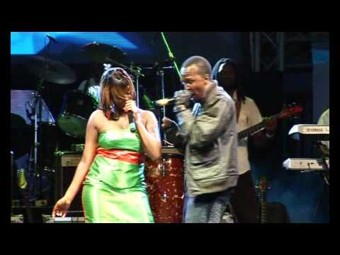 Wyre performing She say dat remix at KENYA LIVE Machakos Concert