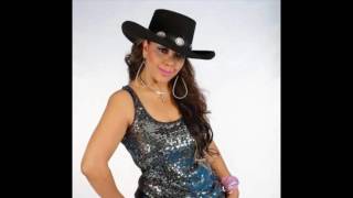 Girasol Huerta - Amor Pirata Lyrics Meaning | Lyreka