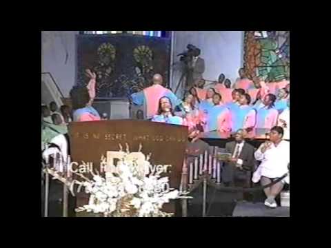 Feddie Hawkins and Lynette Hawkins Stephens feat. Love Center Choir - In The Midst of It All