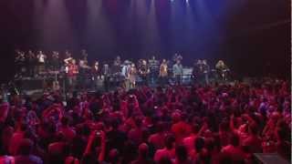 Bruce Springsteen & The E Street Band with Friends - This Land is Your Land (Pro-Shot)
