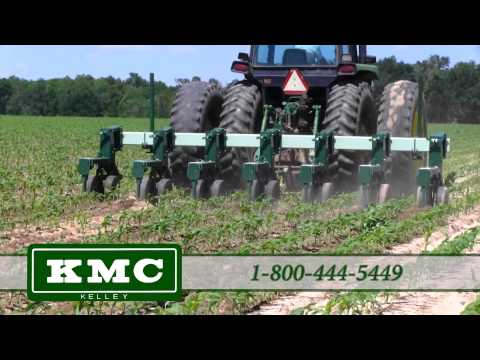 Wide sweep cultivator