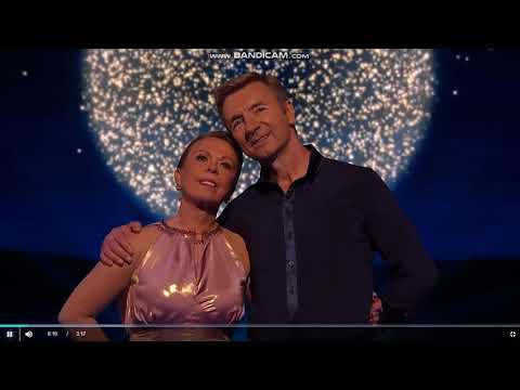Torvill & Dean (with DOI Pros) perform to "Stand By Me"