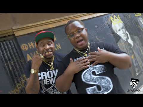 NovaMandarke  - Right Here