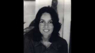 JOAN BAEZ ~ A Young Gypsy ~.wmv