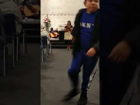 Tauolunga Fakatonga. Kalolaine Filimoehala - Ofeina e he Langi. Fakahaka - Meliame Filimoehala.