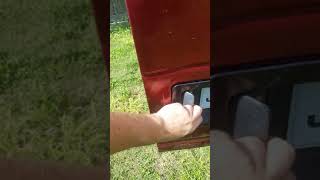 How to open E350 back doors when latch breaks Loose from the cable