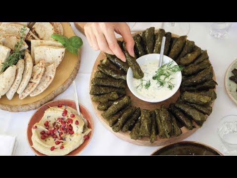 Dolmadakia – gefüllte Weinblätter