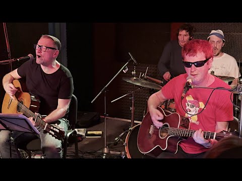 Golda a Déma ze Znouzectnosti - Vánoční večírek - Pardubice RC Ponorka 2024 [4K]