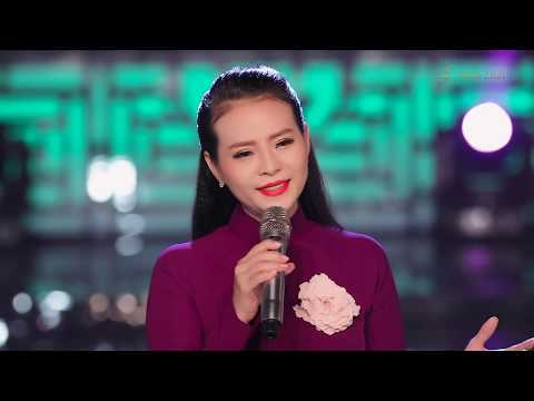 Thể hiện bởi Triều Linh