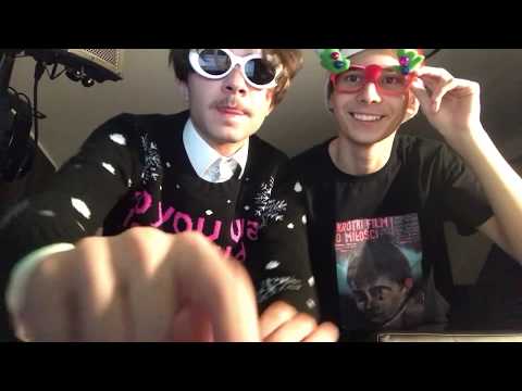 some1 i michal.ly vibuja przy dobrej muzie ale za 10 minut michał ma pksa wiec wyłączają