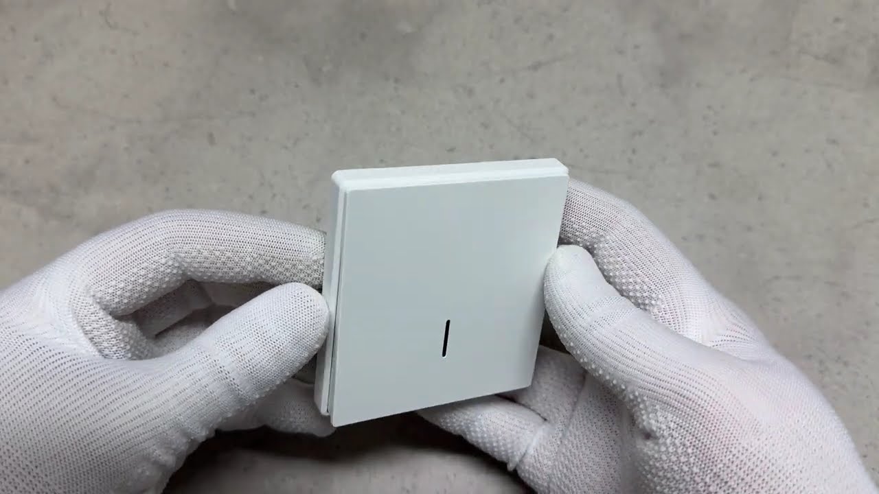 Вимикач одноклавішний з підсвіткою білий матовий VIDEX NOTA (VF-NT-SW1L-WH)