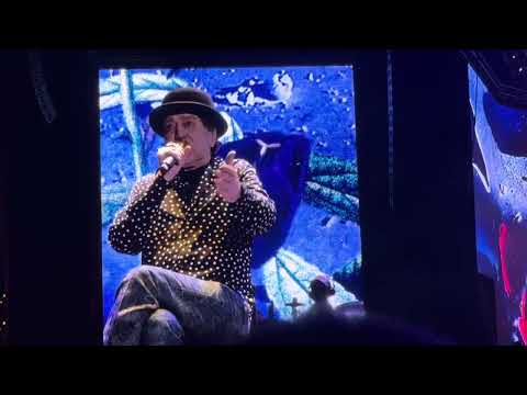 Joaquín Sabina, Mara Barros, Y sin embargo, Sevilla 2 de sept 2025. 