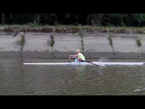 sculling courses at Tideway Scullers School