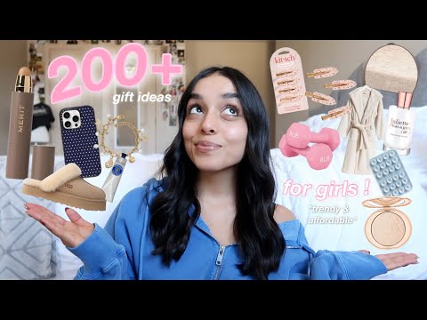 200+ CHRISTMAS GIFT IDEAS for TEEN GIRLS