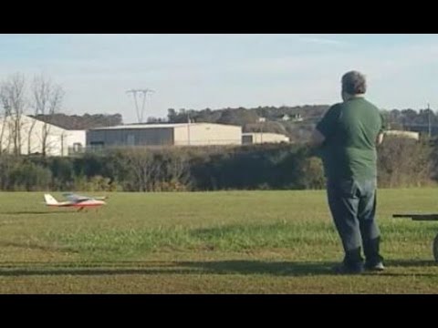 Hangar 9 Easy 2 - Maiden Flight - Electric Conversion - (Project: MU111470)