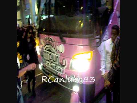 111022 SNSD Arrival at W Hotel (01)
