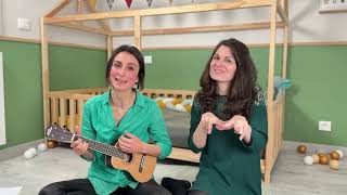 Comptine signée : Quand trois poules vont aux champs