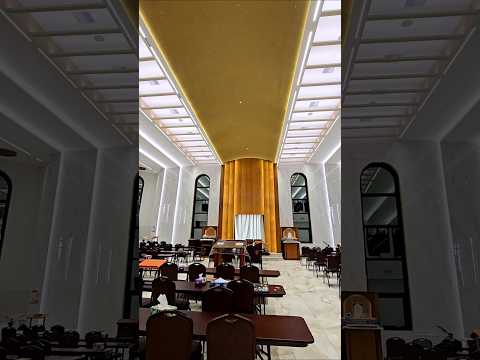 A true masterpiece of a shul! Take a look inside the stunning Royal Grove Shul