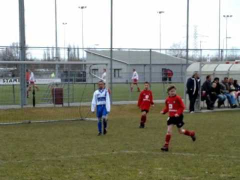 Nieuwerkerk E3 - BVCB E2 (2-2)