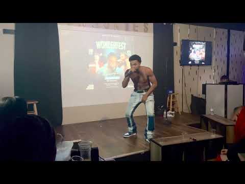 YungHeze Live Performance at the WonderFest in DTX.