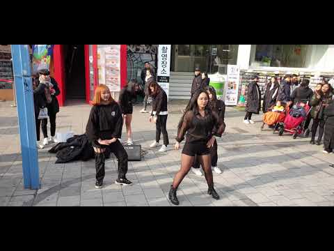 2020.01.05 홍대 버스킹존 5번 연합댄스팀 걸스온탑 공연 (트와이스 - LIKEY)