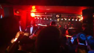 Mononc' Serge &amp; Anonymus - Resistance Festive