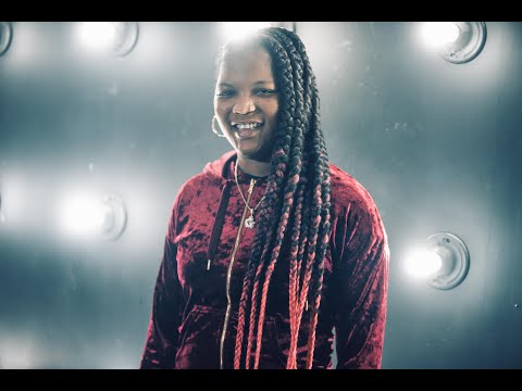 Mz G on how Erica Banks beef started, gloves off & getting disrespectful "You beggin for the Smoke"