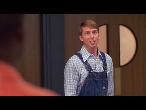 Cast performing Midnight Train to Georgia in 30 Rock finale scene of episode 210