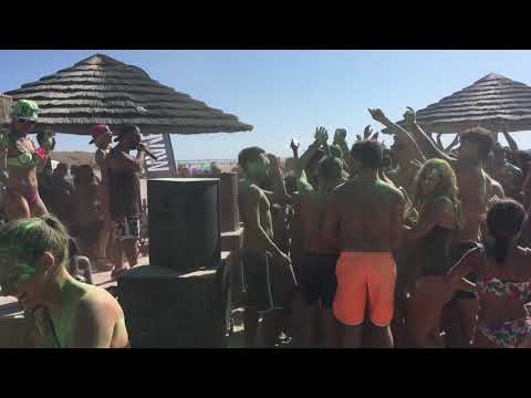 Super beach party !!