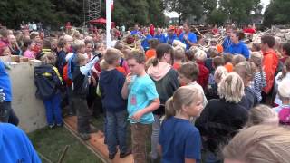 preview picture of video 'Timmerdorp Heiloo 2014 is begonnen'