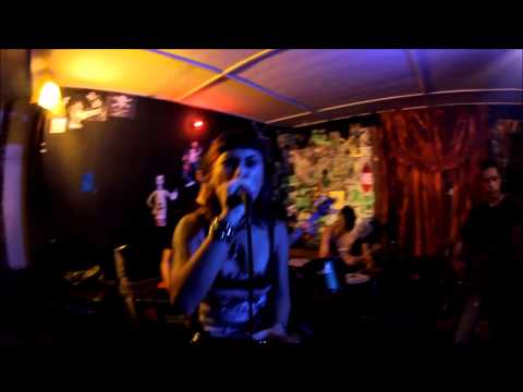 Hedor a muerte - Falsos profetas