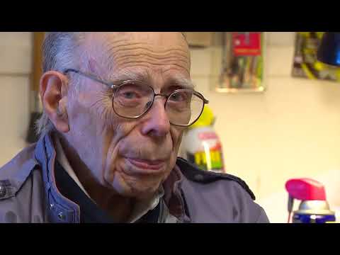 download lagu mp3 mp4 Typewriter Nw, download lagu Typewriter Nw gratis, unduh video klip Typewriter Nw