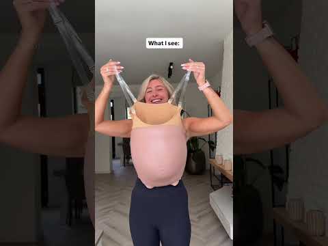 I'm finally sharing the results of my fake pregnancy shoot!