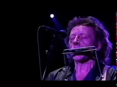 Här Kommer Hon - Ulf Lundell