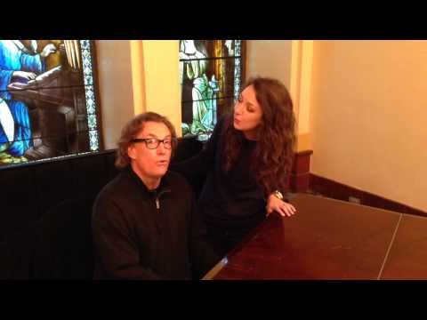 Maoz Tzur/Rock of Ages with Hark the Herald Angels Christmas Hanukkah Medley - Marty Goetz & Misha