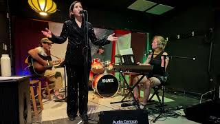 The Flyer (cover) - Nanci Griffith