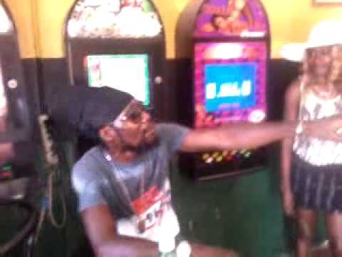 Spryng I an Jegz working out .....