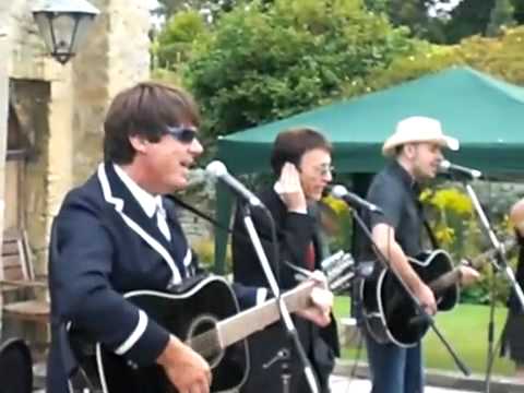 Robin Gibb - 'Massachusetts' with Mike Read & Elliott Frisby