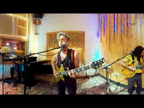 'Pass The Salt' by Night Spins