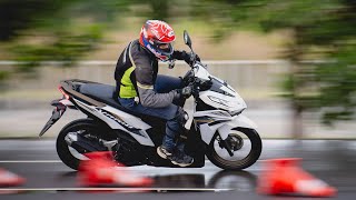 Download lagu (ENG) Riding the New Vario 125 in Honda's Safety Riding Facility Track! mp3