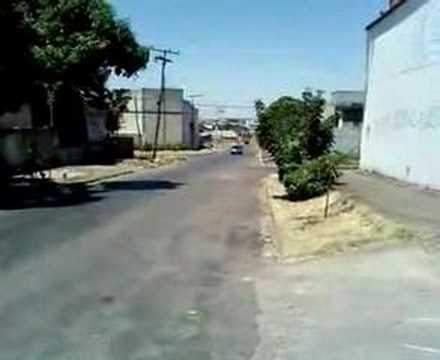 gol turbo b esquentando os pneus